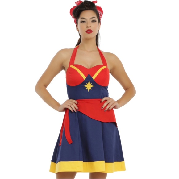 New Captain Marvel Her Universe Cosplay Dress - Picture 2 of 8